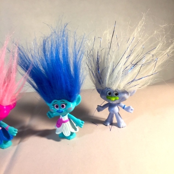 Cute Group of Trolls - Picture 3 of 10